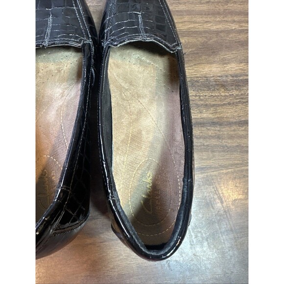 Clarks Artisan Shoes Pumps Heels Women Size 9.5N Black Patent Slip On - Picture 9 of 16